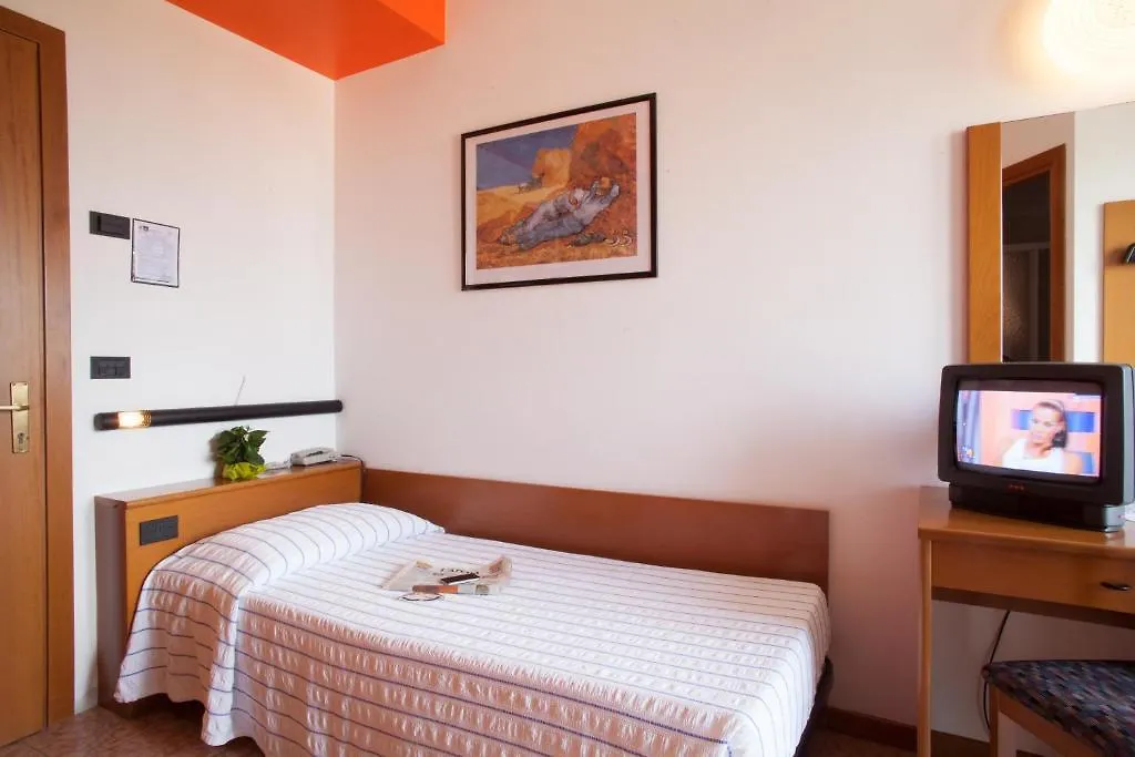 Hotel Pace Torri Del Benaco